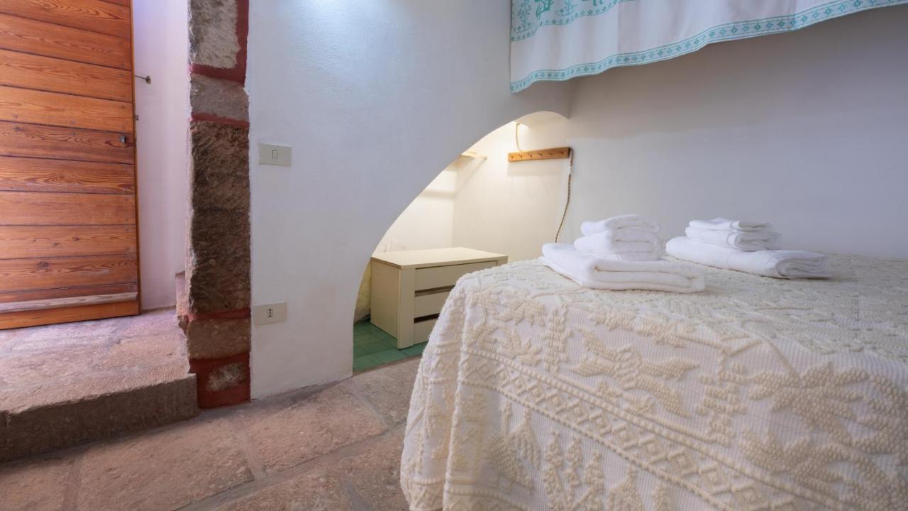 Welcomely - Casa Portella Bosa Exteriér fotografie